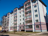 Kazan, st Chapaev, house 26. Apartment house