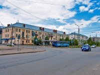 Kazan, Dement'yev , house 27. Apartment house