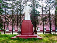 Kazan,  Dement'yev. monument