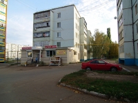 Альметьевск, улица Гафиатуллина, дом 33. многоквартирный дом