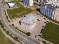 Almetyevsk, st Gafiatullin, house 56. shopping center