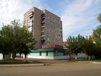 Almetyevsk, st Neftyanikov, house 25. Apartment house