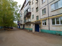 Almetyevsk, Neftyanikov st, 房屋 39. 公寓楼