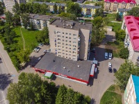 Almetyevsk, Neftyanikov st, 房屋 25. 公寓楼