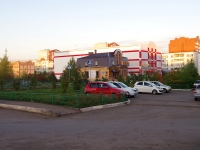Альметьевск, улица Ленина, дом 110А. магазин