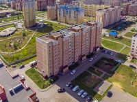 Almetyevsk, Lenin st, house 187. Apartment house