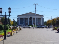 Almetyevsk, monument В.И. ЛенинуLenin st, monument В.И. Ленину