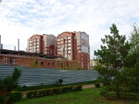 Almetyevsk, Stroiteley avenue, 房屋 6. 公寓楼
