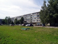 Almetyevsk, Stroiteley avenue, house 43. Apartment house