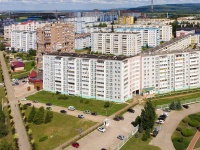 Almetyevsk, Stroiteley avenue, house 20Б. Apartment house