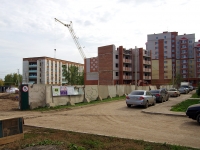 Almetyevsk, avenue Stroiteley. building under construction