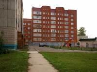 Almetyevsk, Timiryazev st, 房屋 38. 公寓楼