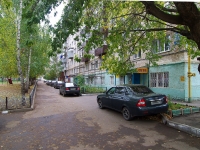 Almetyevsk, Gabdulla Tukay avenue, 房屋 27. 公寓楼