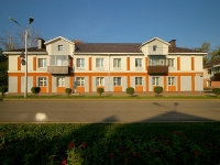 Almetyevsk, Chekhov st, house 16. Apartment house