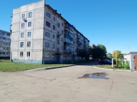 Almetyevsk, Chernyshevsky st, house 42. Apartment house