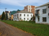 Almetyevsk, st Fakhretdin, house 19. Apartment house