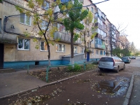 Альметьевск, улица Ризы Фахретдина, дом 36. многоквартирный дом