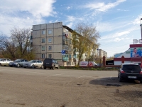 Almetyevsk, Fakhretdin st, house 39. Apartment house