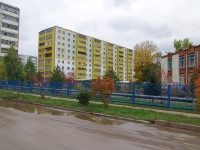 Альметьевск, улица Советская, дом 125. многоквартирный дом