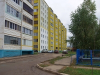 Almetyevsk, Sovetskaya st, house 125. Apartment house