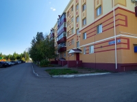 Almetyevsk, Sovetskaya st, house 209. Apartment house