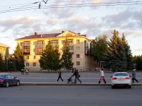 Almetyevsk, Gagarin st, house 4. Apartment house