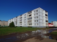 Almetyevsk, Zhukovsky st, house 5. Apartment house