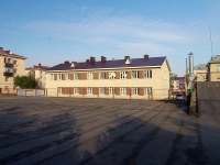 Almetyevsk, st Dzhalil, house 8. Apartment house