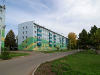 Almetyevsk, st Shevchenko, house 102. Apartment house