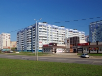 Almetyevsk, st Shevchenko, house 124. Apartment house