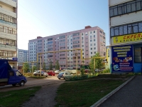 Almetyevsk, st Shevchenko, house 126. Apartment house
