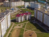 Almetyevsk, Aminov st, house 8. Apartment house