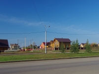 Almetyevsk, Akzam Valikhanov st, house 1. Private house