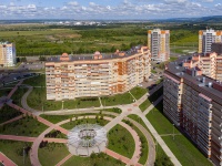 Almetyevsk, Izail Zaripov Ave, house 35. Apartment house