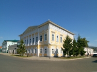 Elabuga, sample of architecture Дом купца Стахеева, Bolshaya Pokrovskaya st, house 9А