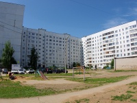 Elabuga, Mira avenue, house 22. Apartment house