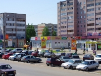 Elabuga, avenue Neftyanikov, house 9. store