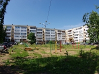 Elabuga, avenue Neftyanikov, house 13. Apartment house