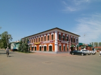 Elabuga, Stakheevykh st, 房屋 7. 多功能建筑