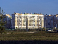 Nizhnekamsk, st Fikryata tabeeva, house 17. Apartment house
