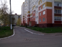Nizhnekamsk, Kaymanov st, 房屋 2. 公寓楼