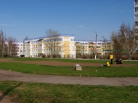 Nizhnekamsk, Mendeleev st, house 2. Apartment house