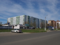 Nizhnekamsk, Mendeleev st, house 17. Apartment house