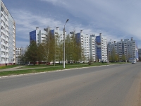 Nizhnekamsk, Mendeleev st, house 26. Apartment house