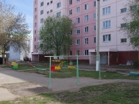 Nizhnekamsk, Mendeleev st, house 35. Apartment house