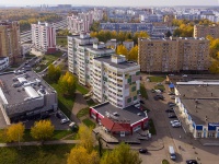 Nizhnekamsk, Vakhitov avenue, 房屋 43. 公寓楼