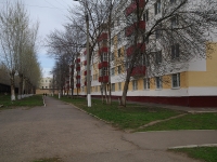 Nizhnekamsk, Vakhitov avenue, 房屋 27А. 公寓楼