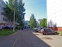 Nizhnekamsk, Khimikov avenue, 房屋 6А. 公寓楼