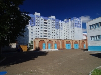 Nizhnekamsk, avenue Khimikov, house 12/1. garage (parking)