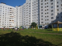Nizhnekamsk, Khimikov avenue, house 25. Apartment house